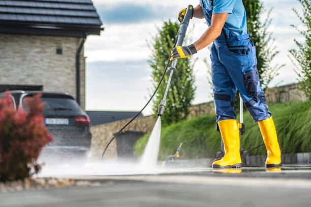 Best Garage Pressure Washing  in Bonnetsville, NC